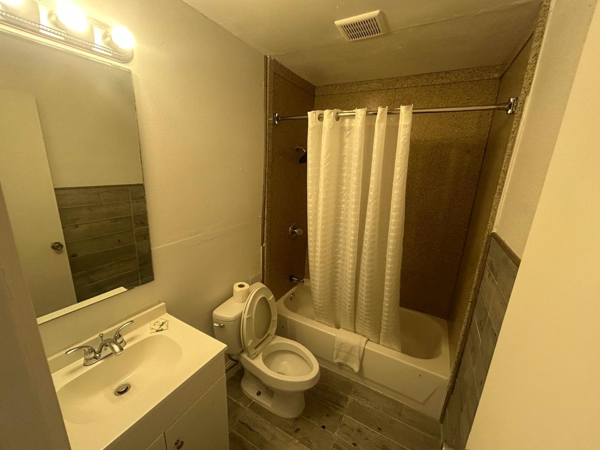 Quest Inn Weatherford Zewnętrze zdjęcie